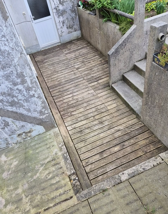 Entreprise de nettoyage à Guipavas pour terrasses et escaliers extérieurs